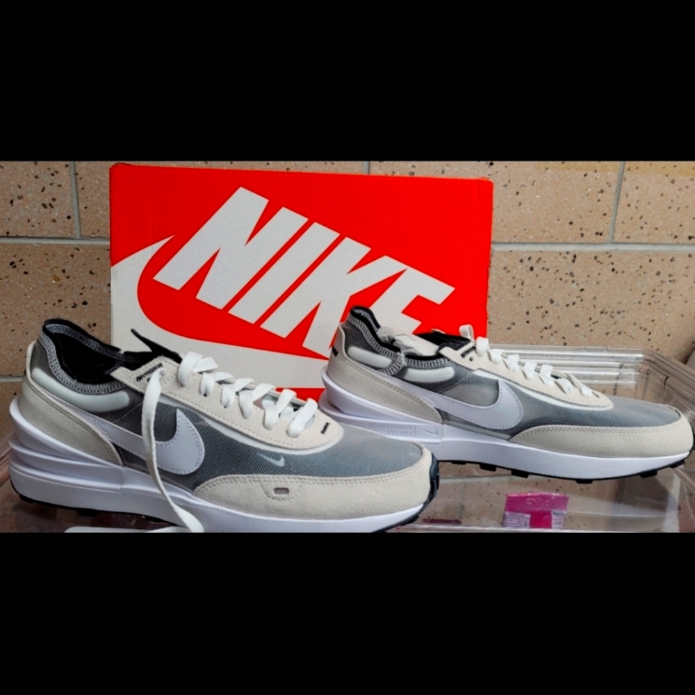 Nike Waffles Ones Men's 9 1/2